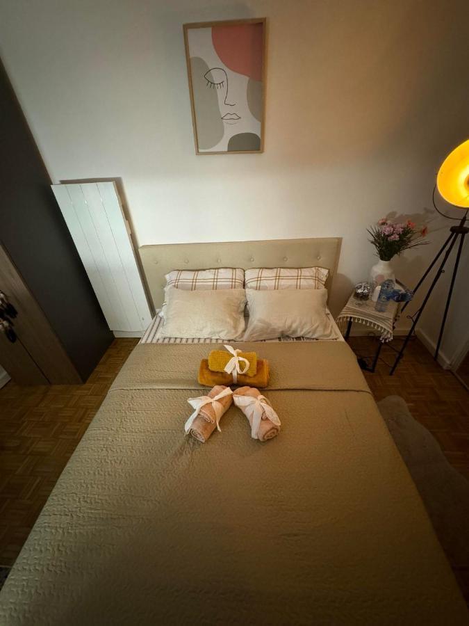 Near Castle Of Versailles Cozy Room With Breakfast And Parking Dış mekan fotoğraf