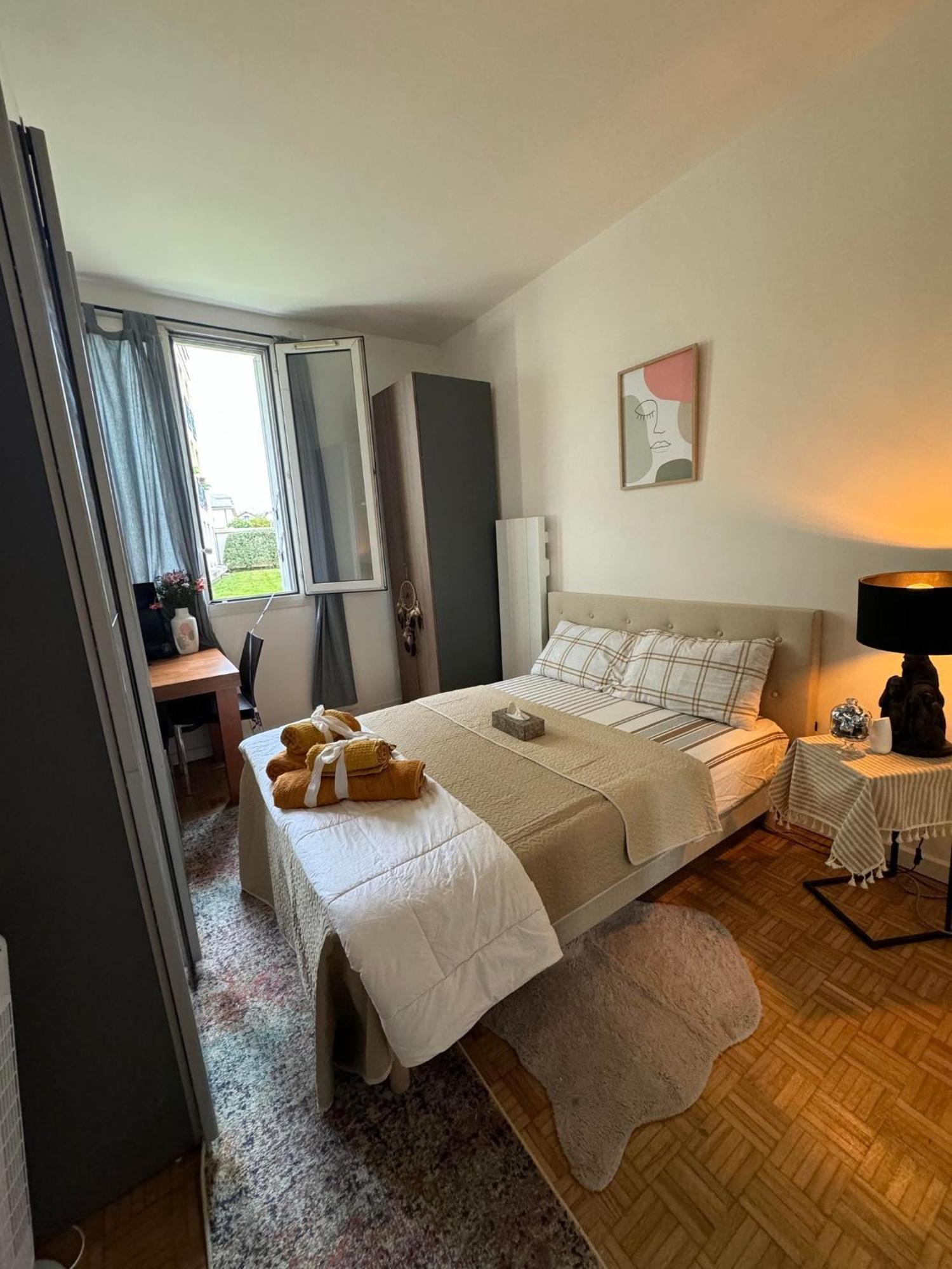 Near Castle Of Versailles Cozy Room With Breakfast And Parking Dış mekan fotoğraf